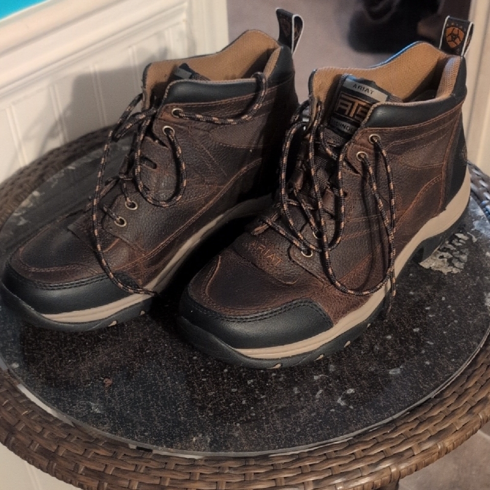 Ariat Men's Dark Brown Leather Boots